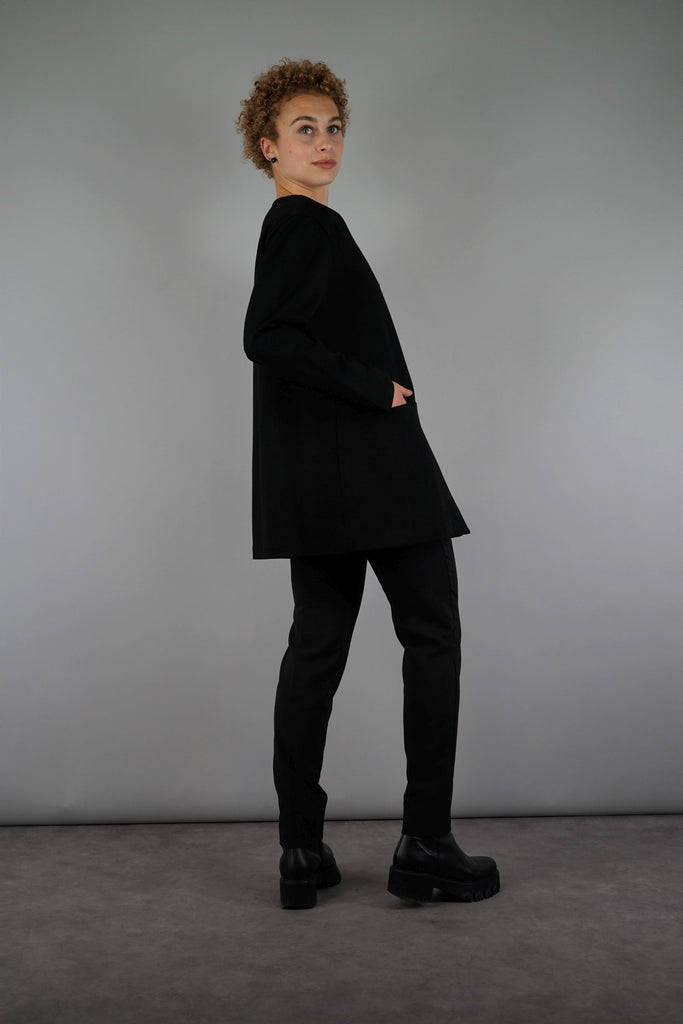 Legere Basic-Jacke ideal für neutrale Lagen-Looks in schwarz