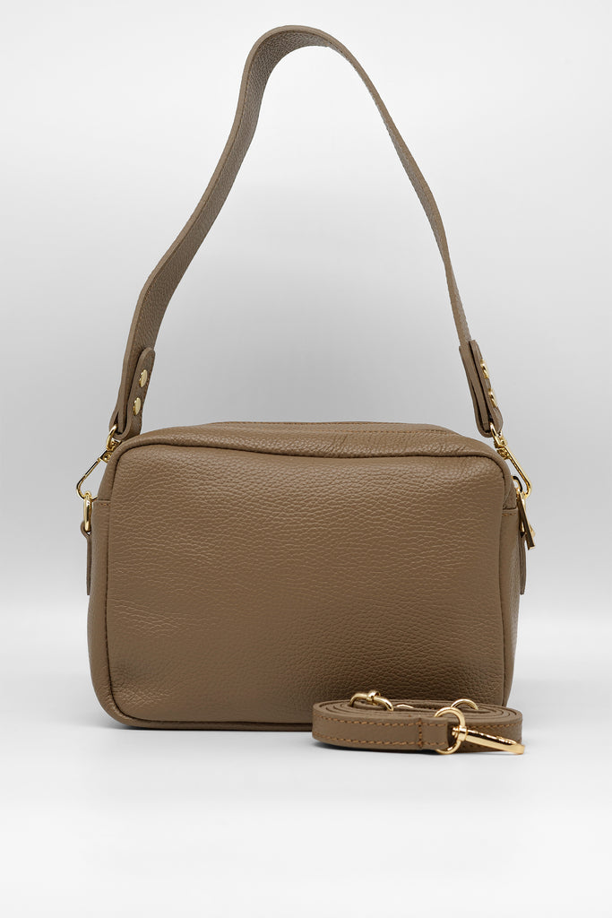 Crossbody-Bag ALIA aus genarbtem Leder in taupe