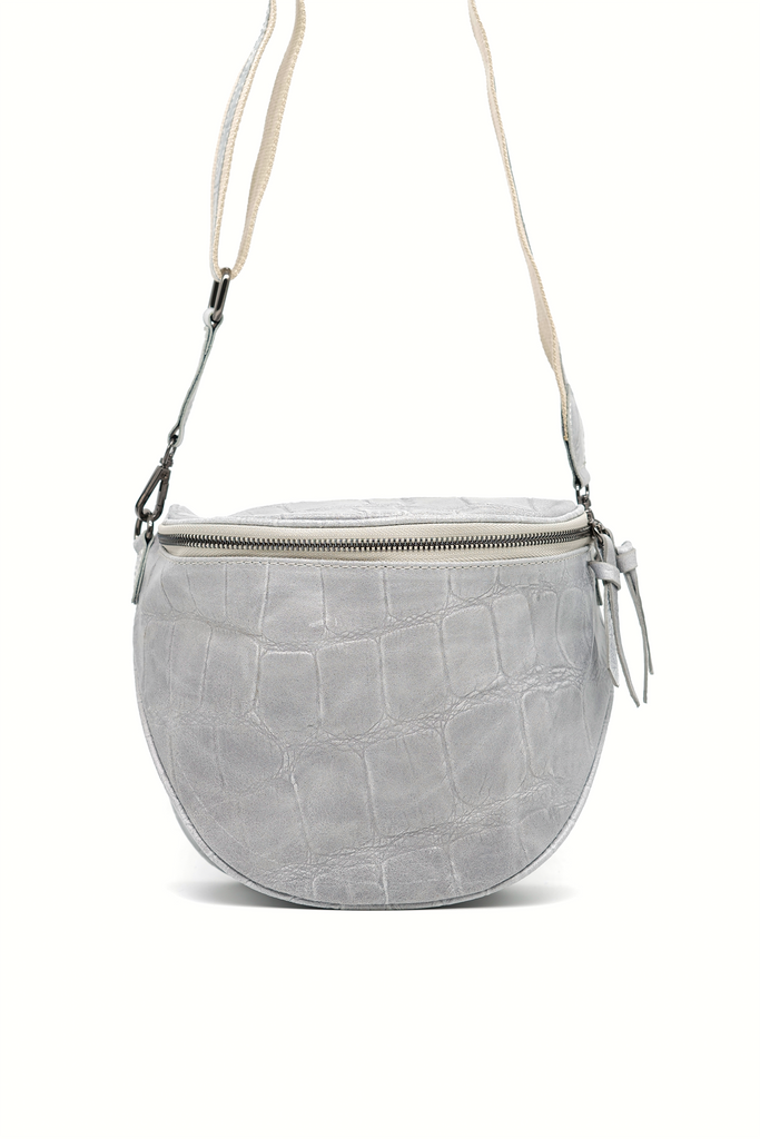Crossbody-Bag KENNY aus genarbtem Leder mit Kroko-Prägung in hellgrau