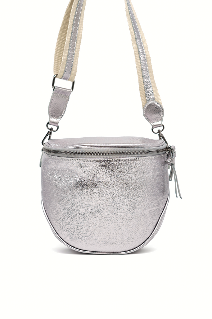 Crossbody-Bag KENNY aus genarbtem Leder in silber
